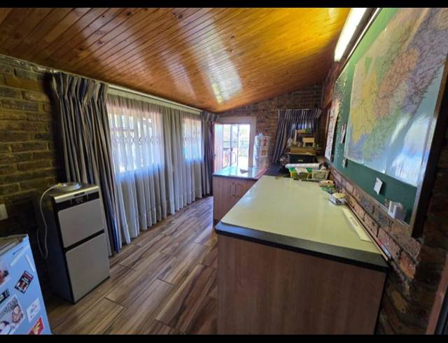 4 BEDROOM HOUSE FOR SALE IN BEDWORTH PARK